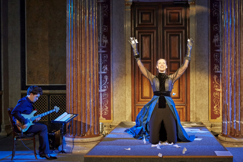 v.li.: Musik Georg Buxhofer, Schauspielerin Maxi Blaha,