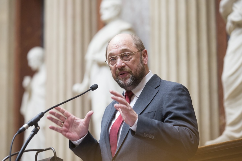 Präsident des Europäischen Parlaments Martin Schulz am Rednerpult