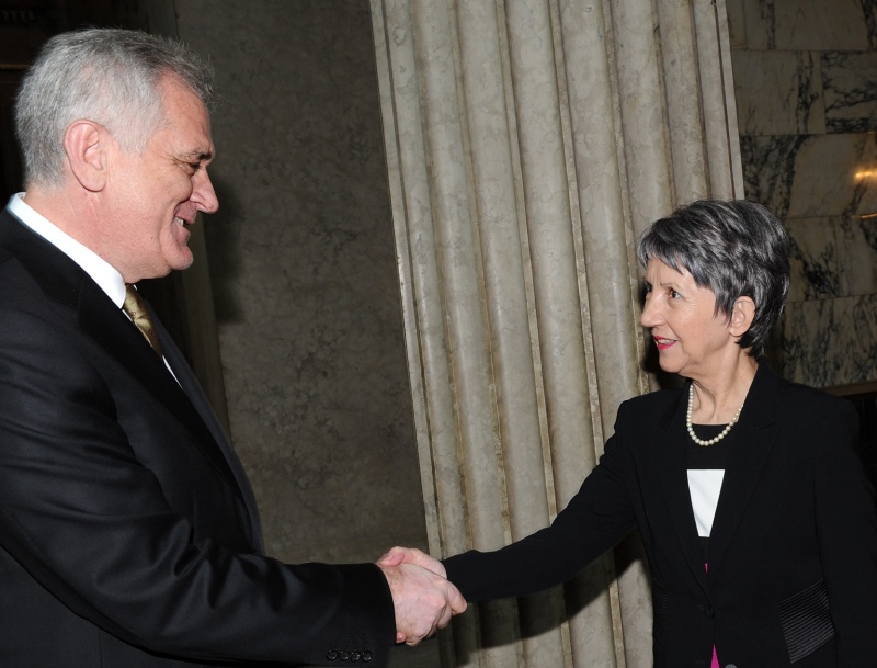 v.re. Nationalratspräsidentin Barbara Prammer (S) begrüßt den Präsidenten der Republik Serbien Tomislav Nikolić