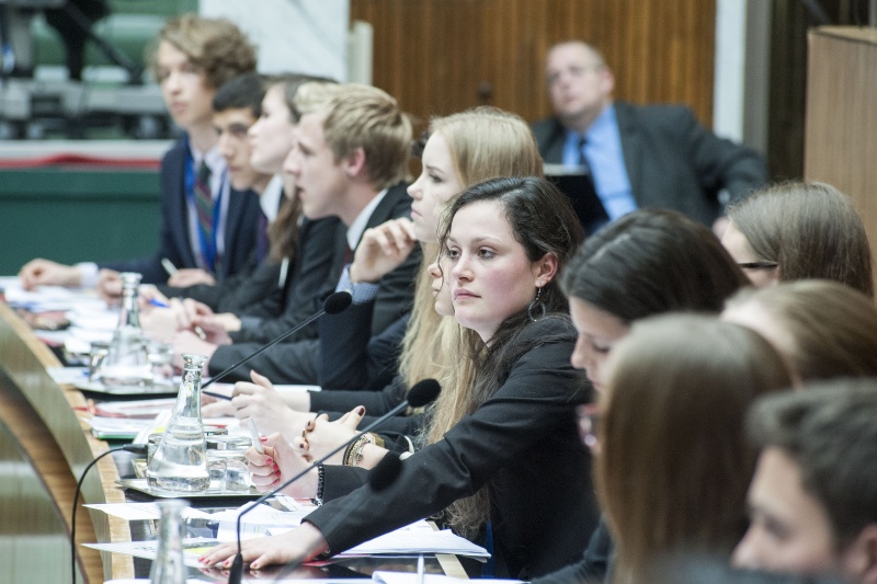 Blick in Richtung Regierungsbank