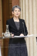 Begrüßung durch Nationalratspräsidentin Barbara Prammer (S)