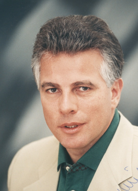 Portraitfoto von Dr. med. univ. Michael Ausserwinkler