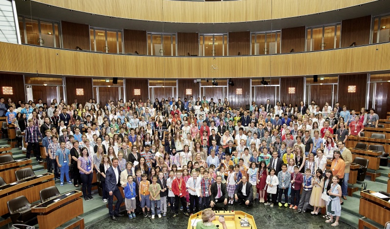 Gruppenfoto mit allen VeranstaltungsteilnehmerInnen