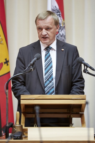 Bundesratspräsident Michael Lampel (S) bei seiner Abschiedsrede