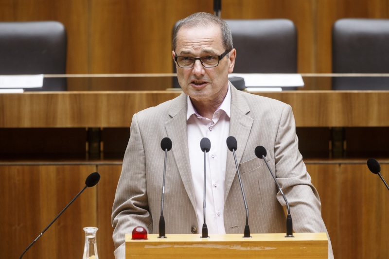 Nationalratsabgeordneter Dietmar Keck (S) am Rednerpult