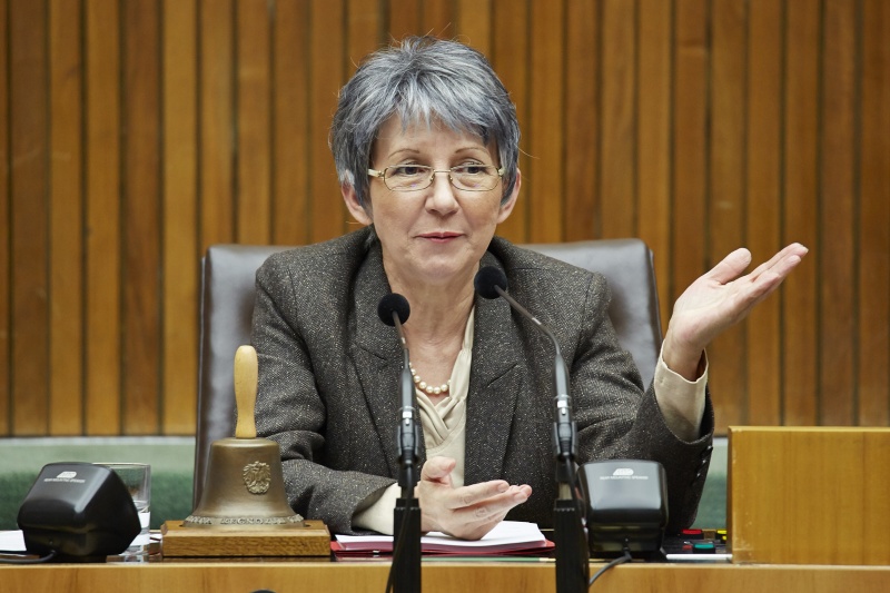 Nationalratspräsidentin Barbara Prammer (S) bei der Vorsitzführung am Präsidium