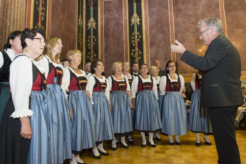 Musikalische Umrahmung durch den gemischter Chor der Sängerrunde Ludmannsdorf