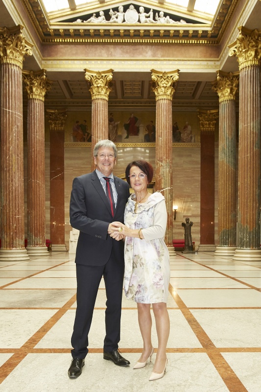 v.re.: Bundesratspräsidentin Ana Blatnik (S) und