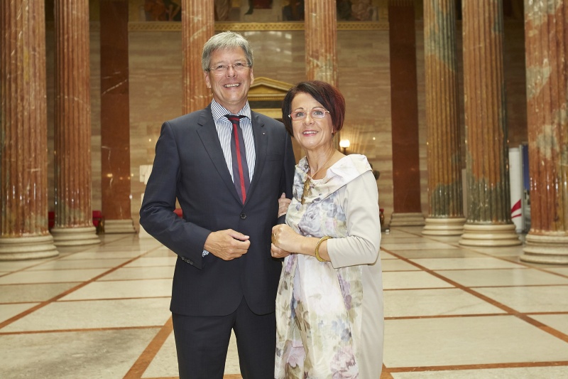 v.re.: Bundesratspräsidentin Ana Blatnik (S) und