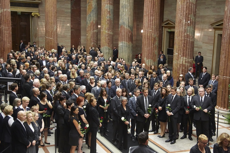 Blick Richtung Trauergäste