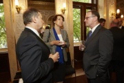 Zweiter Nationalratspräsident Karlheinz Kopf (V) im Gespräch mit BotschafterInnen