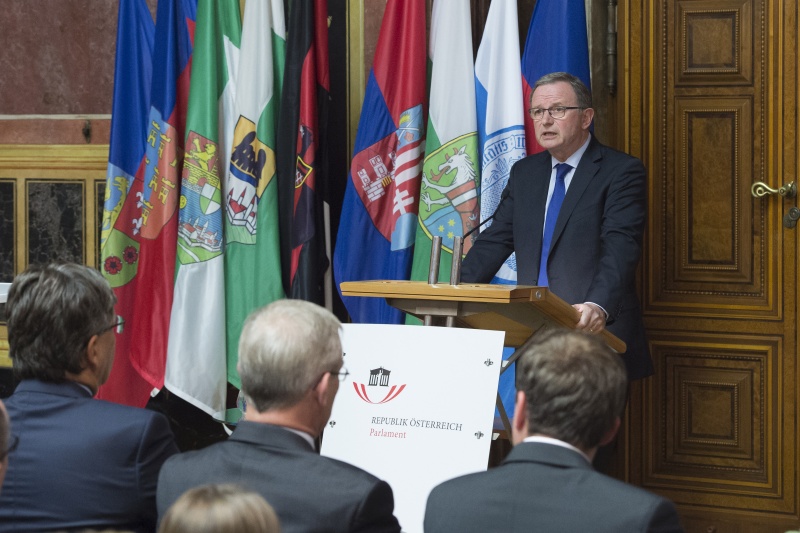 Begrüßung durch den Zweiten Nationalratspräsidenten Karlheinz Kopf (V)