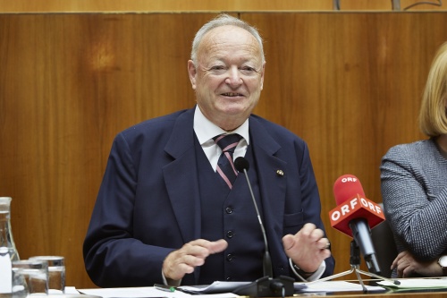 Der Präsident des Österreichischen Seniorenbundes Andreas Khol am Wort