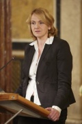 Nationalratsabgeordnete Dagmar Belakowitsch-Jenewein (F) am Rednerpult