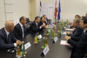 Aussprache zwischen dem Präsidenten der israelischen Knesset Yuli-Yoel Edelstein und Vizekanzler Reinhold Mitterlehner.