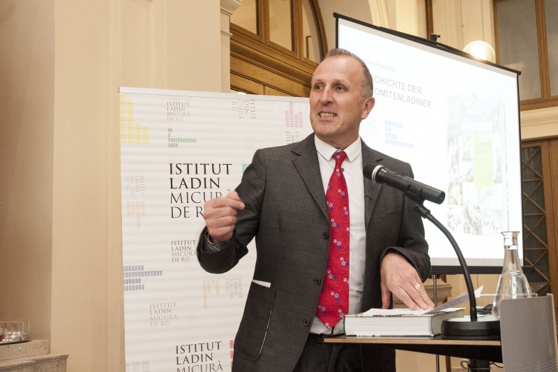 Direktor des Ladinischen Kulturinstituts St. Martin in Thurn Leander Moroder