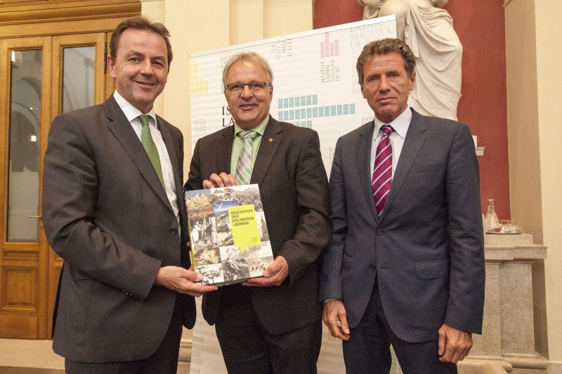 v.li.: Nationalratsabgeordneter  Nikolaus Berlakovich, Nationalratsabgeordneter Hermann Gahr und Nationalratsabgeordneter Karlheinz Töchterle