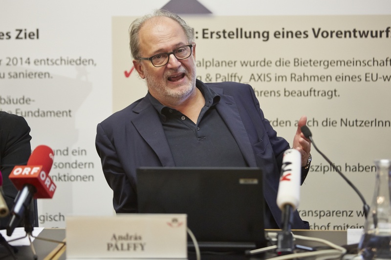 Am Podium Architekt Andras Palffy