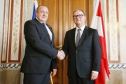 v.re.: Zweiter Nationalratspräsident Karlheinz Kopf (V) empfängt den Staatspräsidenten von Georgien Giorgi Margwelaschwili