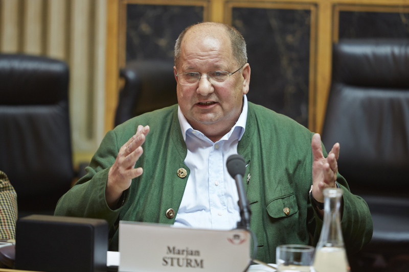 Zentralverband Slowenischer Organisationen Marjan Sturm am Wort