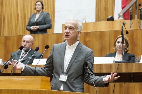 Caritas-Präsident Österreich Michael Landau bei seinem Impulsreferat