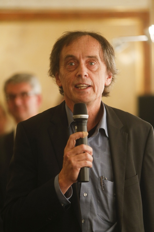 Vorsitzender der Bewertungskommission Ernst Beneder am Wort