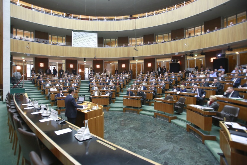 Fachvortrag von Rechtsanwalt Martin Schiefer. Blick Richtung VeranstaltungsteilnehmerInnen