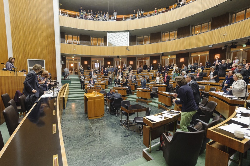 Blick Richtung VeranstaltungsteilnehmerInnen - Abstimmung