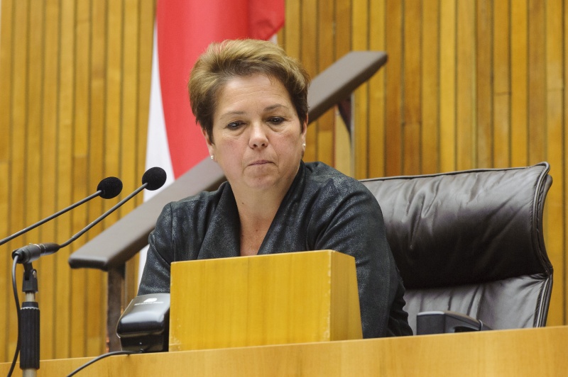 Nationalratsabgeordnete Angela Lueger (S) bei der Vorsitzführung am Präsidium