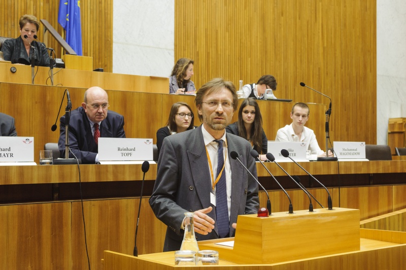 Liga für Kinder- und Jugendgesundheit Klaus Vavrik am Rednerpult