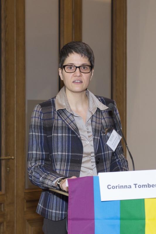 Humboldt-Universität zu Berlin Corinna Tomberger - Späte Anerkennung oder symbolpolitisches Feigenblatt ? Zur Bedeutung eines Mahnmals für homosexuelle NS-Opfer