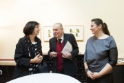 Von links: Nationalratsabgeordnete Christine Muttonen (S), Kulturjournalist Bertram Karl Steiner und Künstlerin Tanja Prusnik