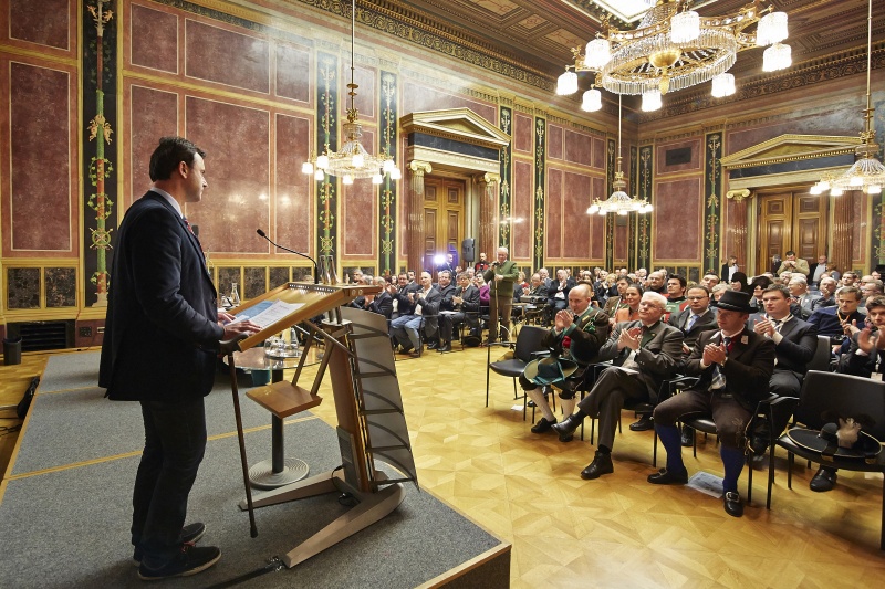 Dritter Nationalratspräsident Norbert Hofer (F) am Rednerpult