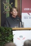 Bundesratspräsidentin Sonja Zwazl (V) bei der Begrüßung