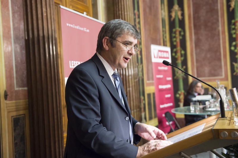 Bundesrat Walter Temmel (V) am Rednerpult