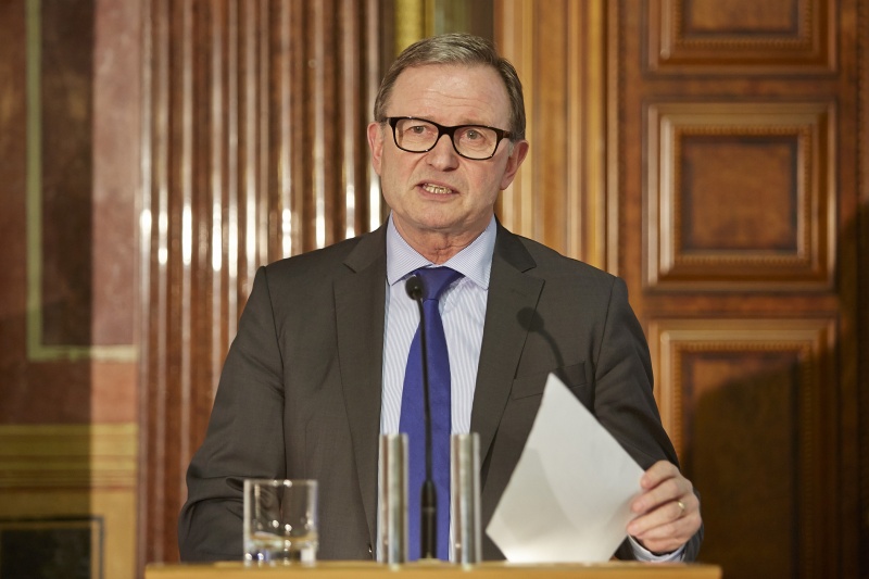 Zweiter Nationalratspräsident Karlheinz Kopf (V) am Rednerpult