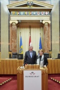 v.re.: Bundesratspräsidentin Sonja Zwazl (V) und der deutsche Bundesratspräsident Volker Bouffier