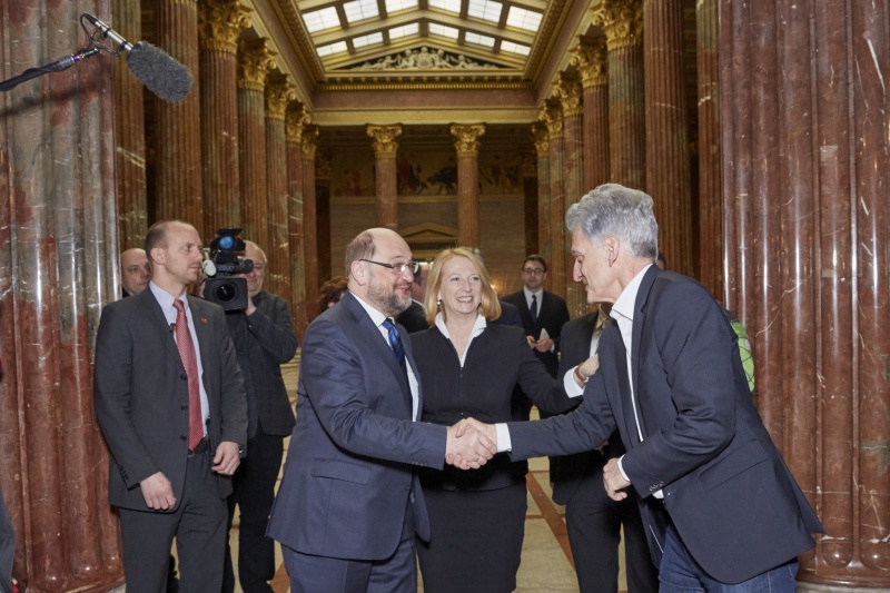 v.re.: Nationalratsabgeordneter Josef Cap (S), Nationalratspräsidentin Doris Bures (S) und der Präsident des Europäischen Parlmaents Martin Schulz