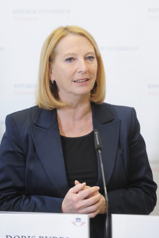 Nationalratspräsidentin Doris Bures (S) am Wort