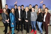 Nationalratspräsidentin Doris Bures (S) (Mitte) mit den VeranstaltungsteilnehmerInnen der Wiener Linien
