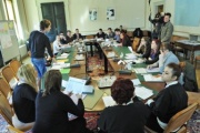 Simulation einer Ausschusssitzung