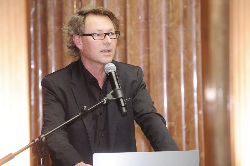 Kurator Hans-Peter Wipplinger am Wort