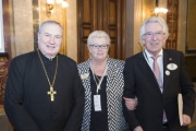 v.li.: Prälat Maximilian Fürnsinn, PDG Christine Musil und Governor Karl Brewi