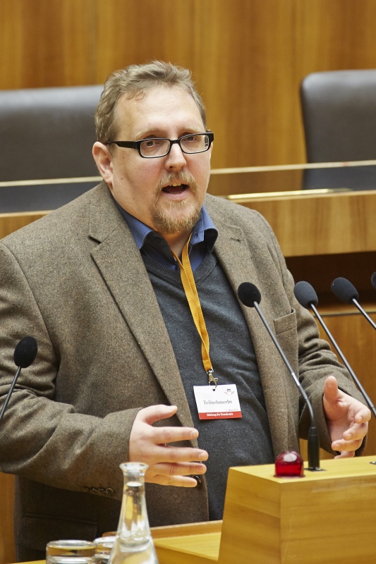 Initiative Volksgesetzgebung jetzt - Gerhard Schuster am Rednerpult