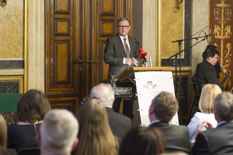 Zweiter Nationalratspräsident Karlheinz Kopf (V) bei der Begrüßung