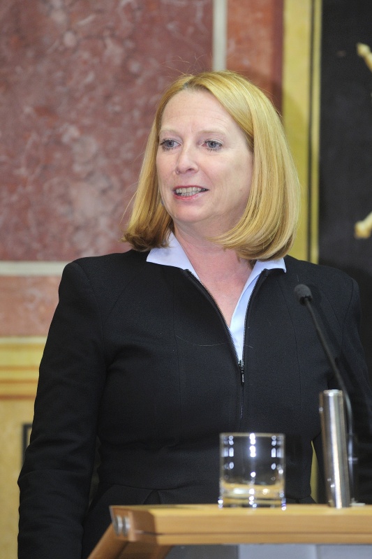 Nationalratspräsidentin Doris Bures (S) am Wort