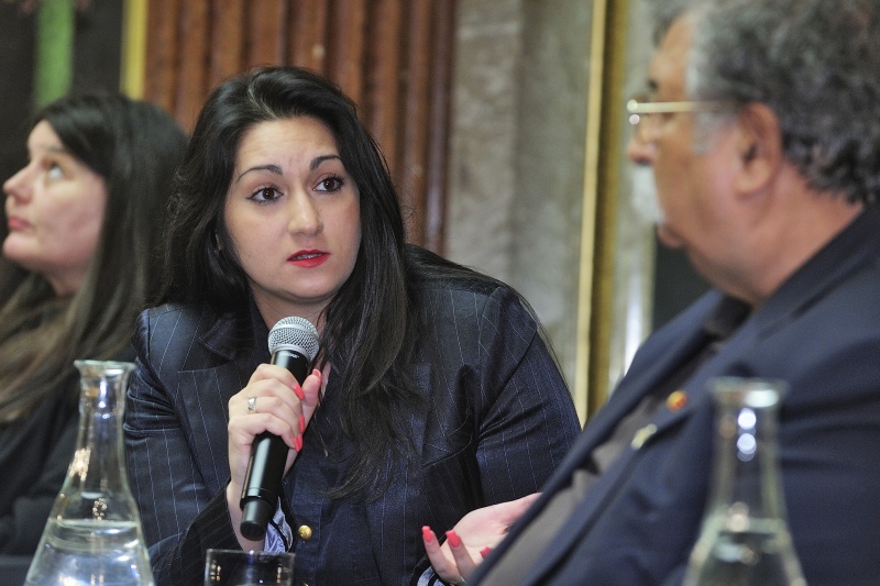 Moderatorin Gilda Horvath