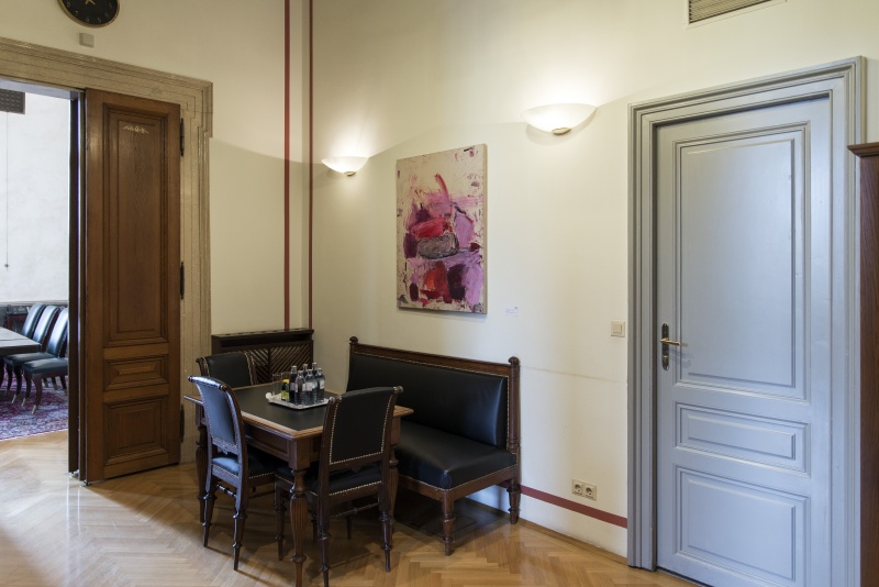 Martha Jungwirth - Fruchtfleisch 2 im Vorzimmer des Präsidentinnenbüros