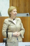 Nationalratsabgeordnete Brigitte Jank (V) am Wort