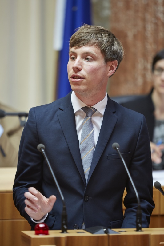 Bas Houtman Zweite Kammer Niederlande am Rednerpult